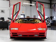 Lamborghini Countach 5000 QV cu 7.275 de kilometri la bord