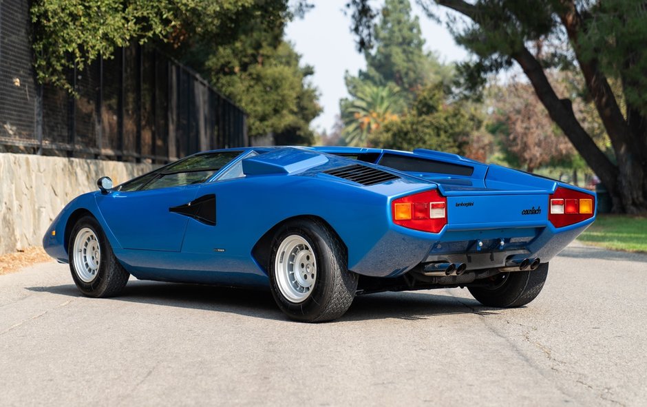 Lamborghini Countach LP400 Periscopica