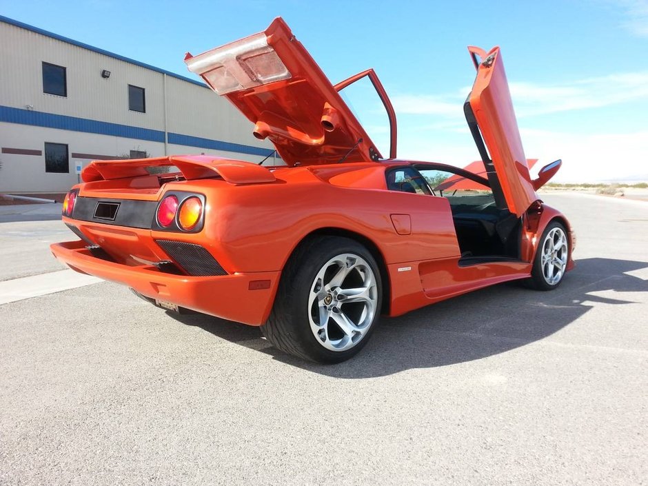 Lamborghini Diablo cu motor de Chevrolet Corvette