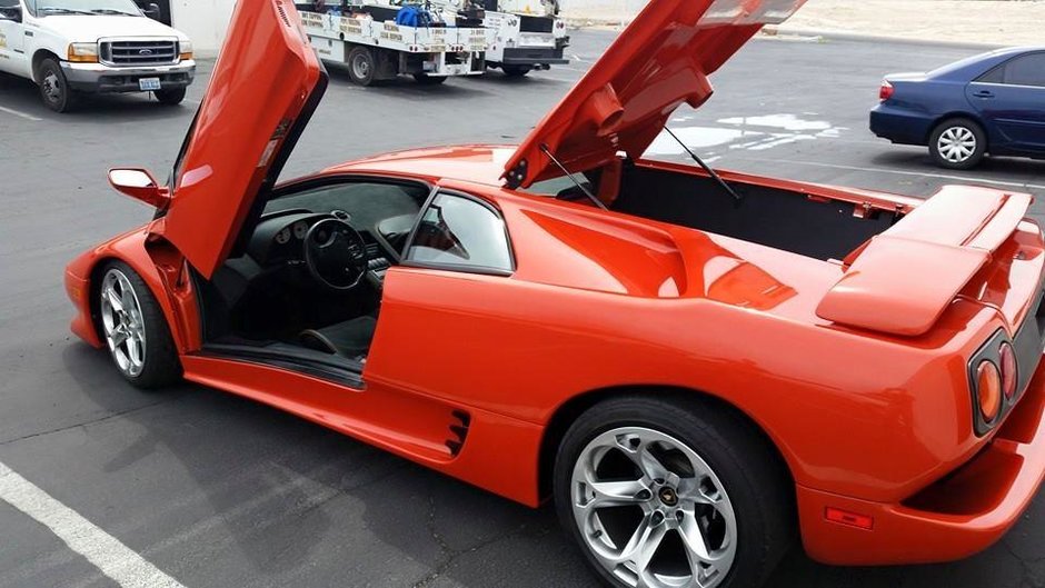 Lamborghini Diablo cu motor de Chevrolet