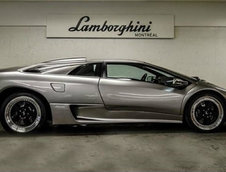 Lamborghini Diablo SV cu 1.8 km la bord