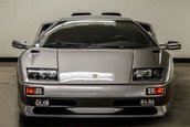 Lamborghini Diablo SV cu 1.8 km la bord