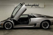 Lamborghini Diablo SV cu 1.8 km la bord