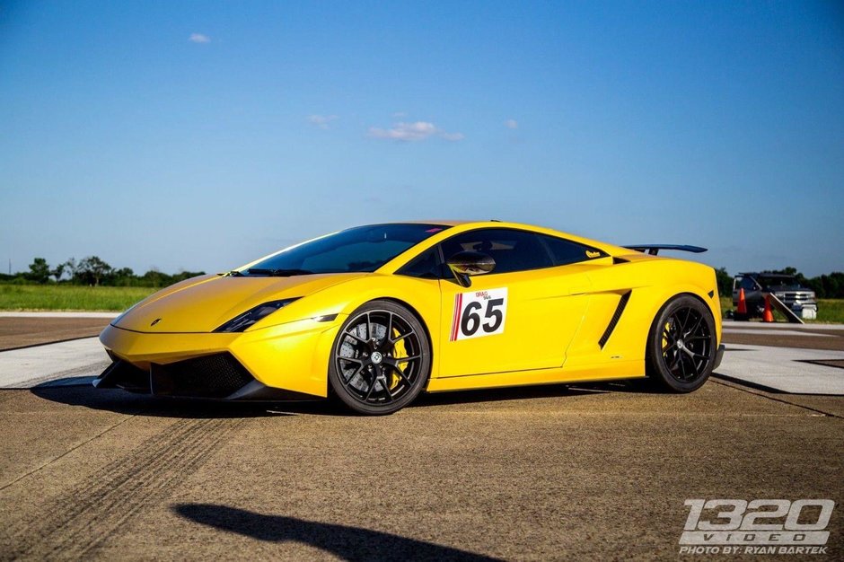 Lamborghini Gallardo de 2500 CP de vanzare