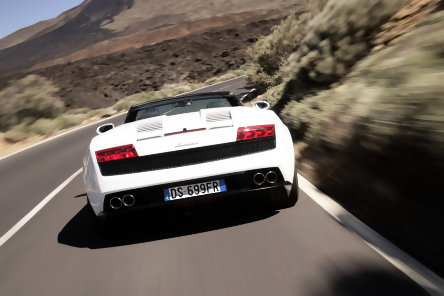 Lamborghini Gallardo LP560-4 Spyder - Galerie Foto Lamborghini Gallardo LP560-4 Spyder - Galerie Foto