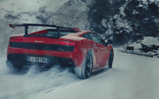 Lamborghini Gallardo Super Trofeo Stradale pe Transfagarasan