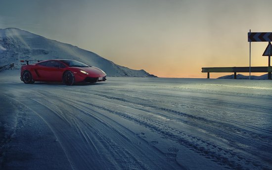 Lamborghini Gallardo Super Trofeo Stradale pe Transfagarasan