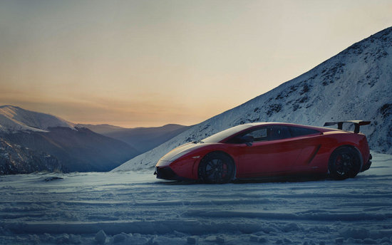 Lamborghini Gallardo Super Trofeo Stradale pe Transfagarasan