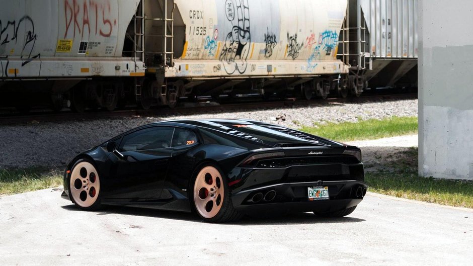 Lamborghini Huracan cu jante Vossen