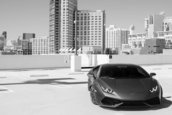 Lamborghini Huracan LP610-4 in negru mat