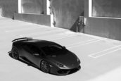 Lamborghini Huracan LP610-4 in negru mat