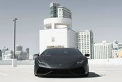 Lamborghini Huracan LP610-4 in negru mat