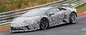 Cel mai mic Lamborghini este pus la dieta. Viitorul Huracan Superleggera ia cu asalt Nurburgring-ul