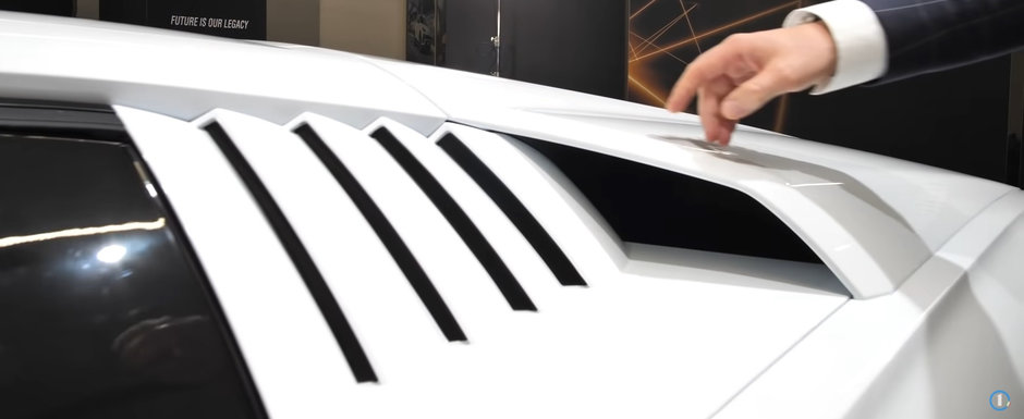 Lamborghini lanseaza pe piata o masina pe care nu a mai vandut-o din 1990. Cum arata in realitate Lamborghini lanseaza pe piata o masina pe care nu a mai vandut-o din 1990. Cum arata in realitate