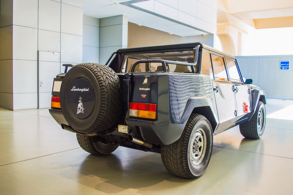 Lamborghini LM002 de vanzare