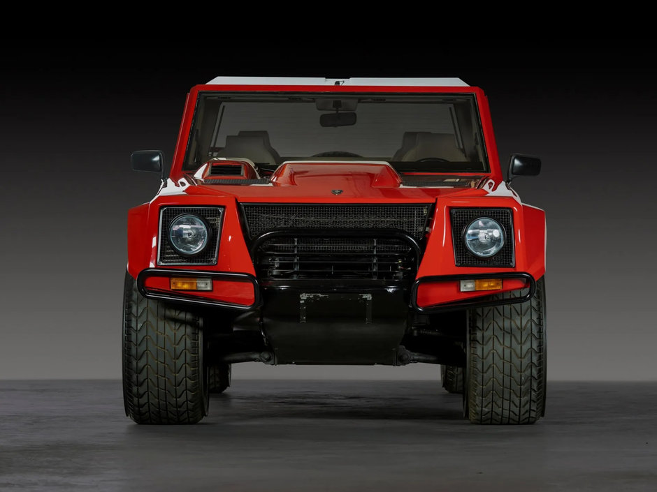 Lamborghini LM002 de vanzare