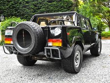 Lamborghini LM002 de vanzare