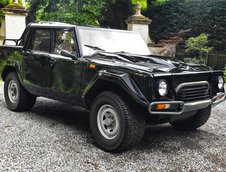 Lamborghini LM002 de vanzare