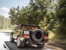 Lamborghini LM002