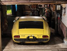 Lamborghini Miura P400S