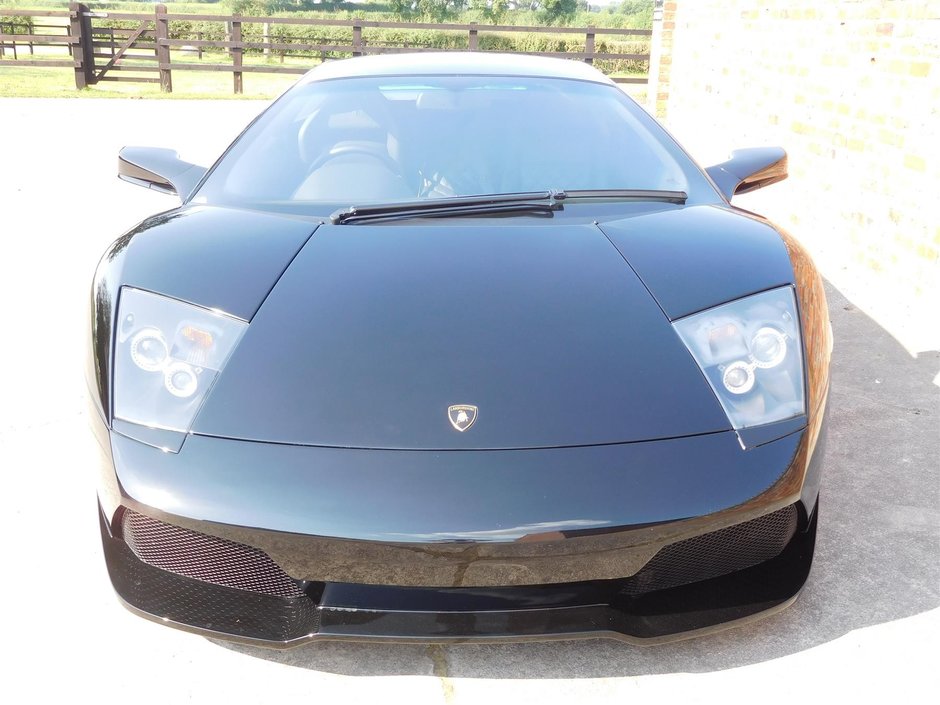 Lamborghini Murcielago LP640 cu 197 de mile