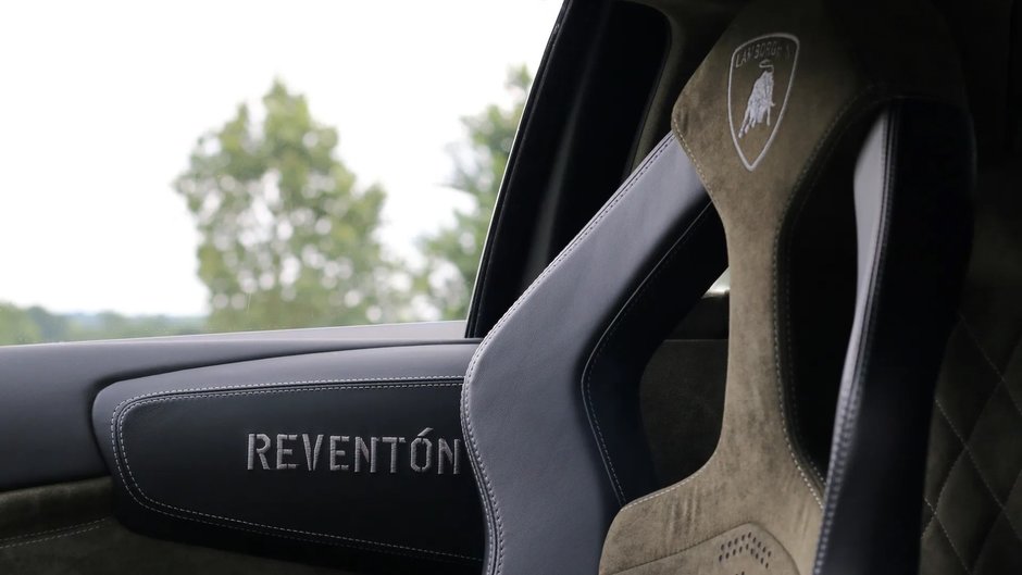Lamborghini Reventon de vanzare