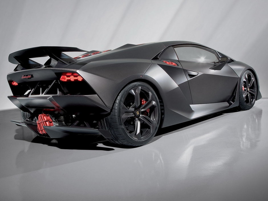 Lamborghini Sesto Elemento