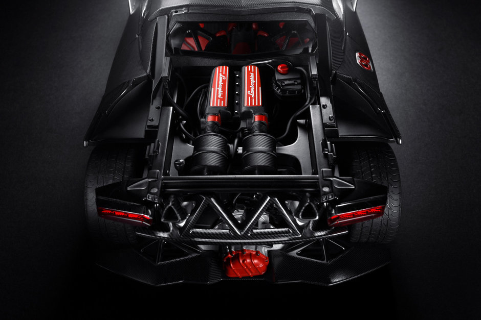 Lamborghini Sesto Elemento