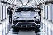 Lamborghini Urus cu numarul 10.000