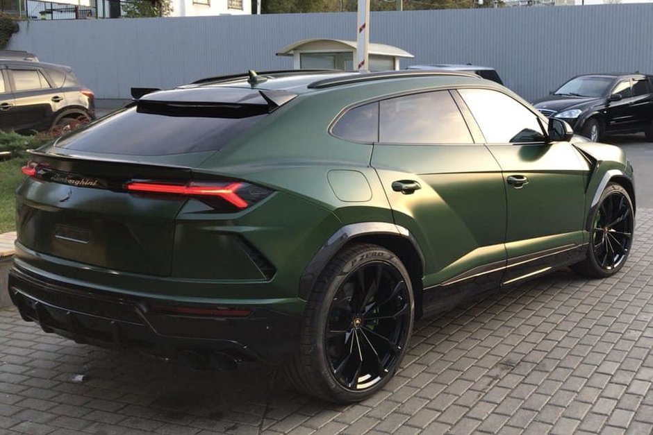 Lamborghini Urus de la TopCar