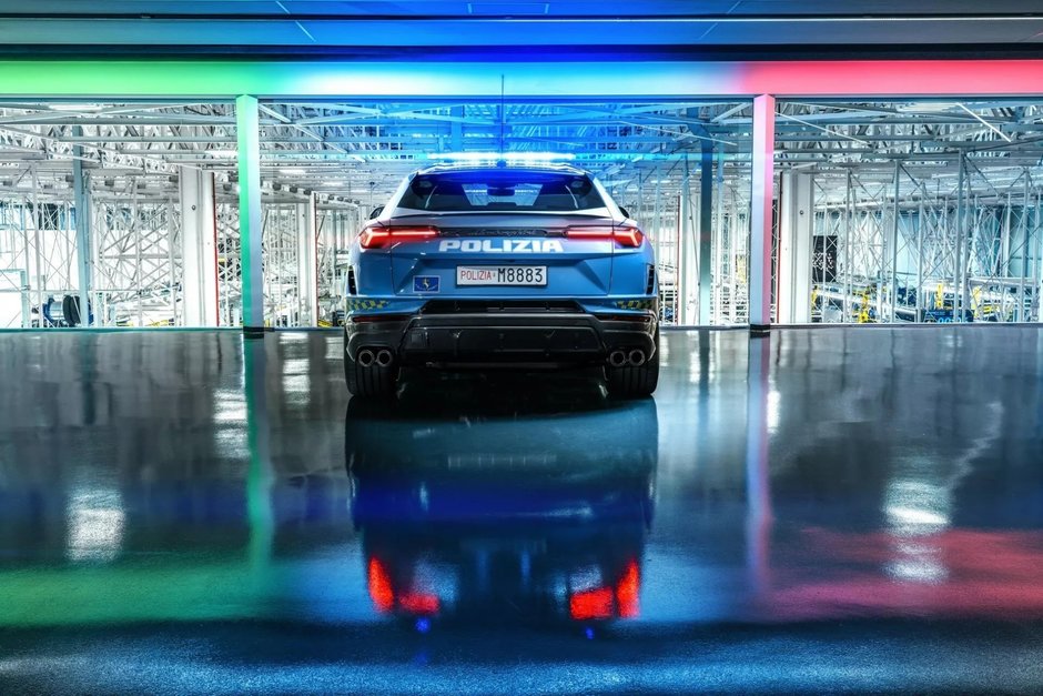 Lamborghini Urus Performante de politie