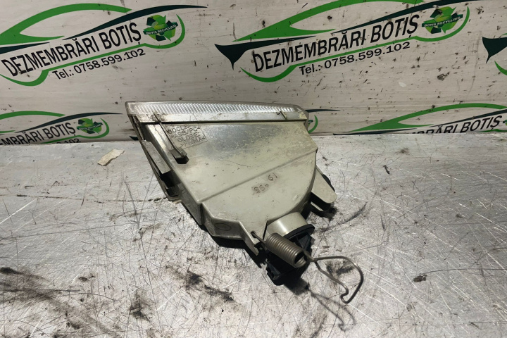 Lampa ceata Citroen Xsara Picasso [facelift] [2004 - 2010] Minivan 1.6 MT (110 hp)