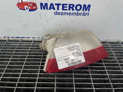 LAMPA CEATA FORD FOCUS - - (1998 2001)