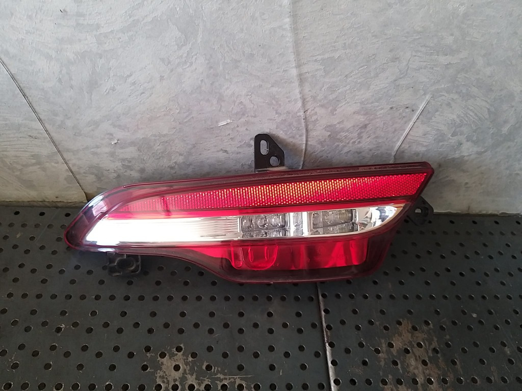 Lampa ceata led stanga bara spate renault kadjar ha hl 90141099l 90140561 265851573r
