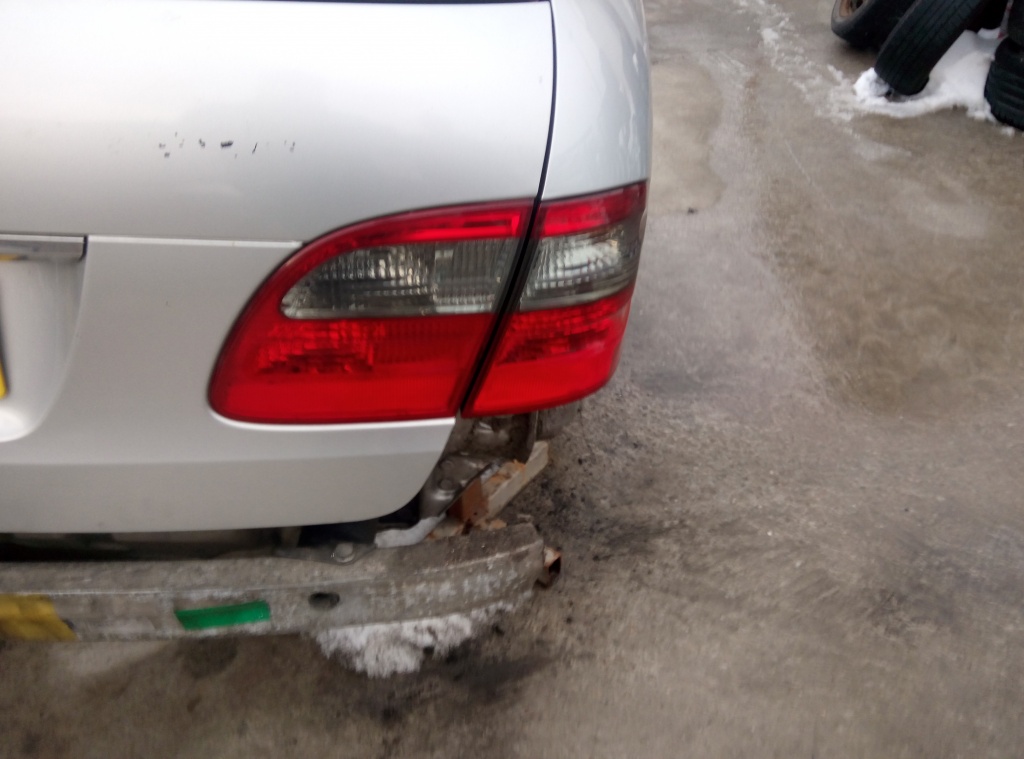 Lampa dreapta spate Mercedes E class w211 break