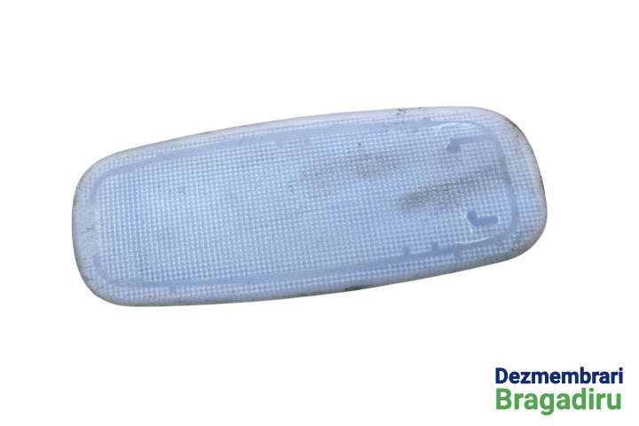 Lampa interior Cod: 2028200401 2028200401 Mercedes-Benz C-Class W203/S203/CL203 [2000 - 2004] wagon 5-usi C 200 Kompressor AT (163 hp)