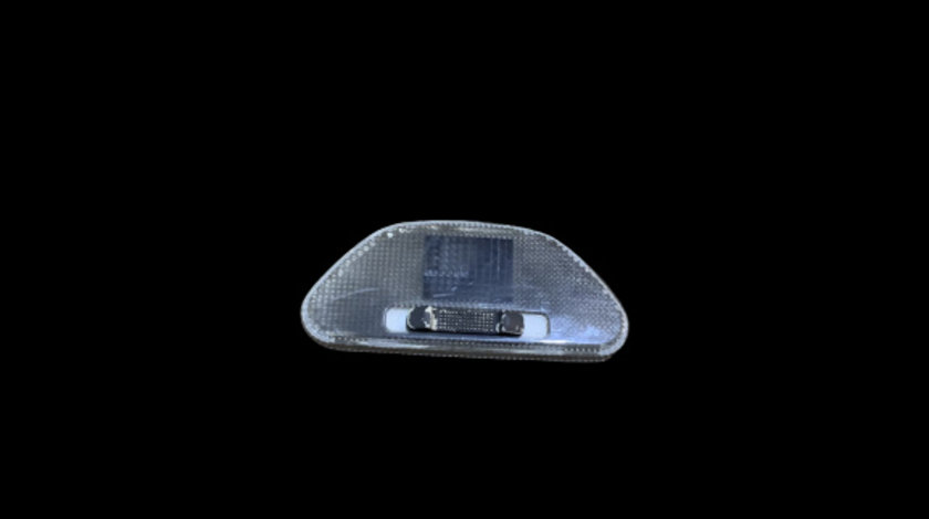 Lampa interior spate stanga Audi A4 B5 [1994 - 1999] Sedan 1.9 TDI MT quattro (110 hp) AFN