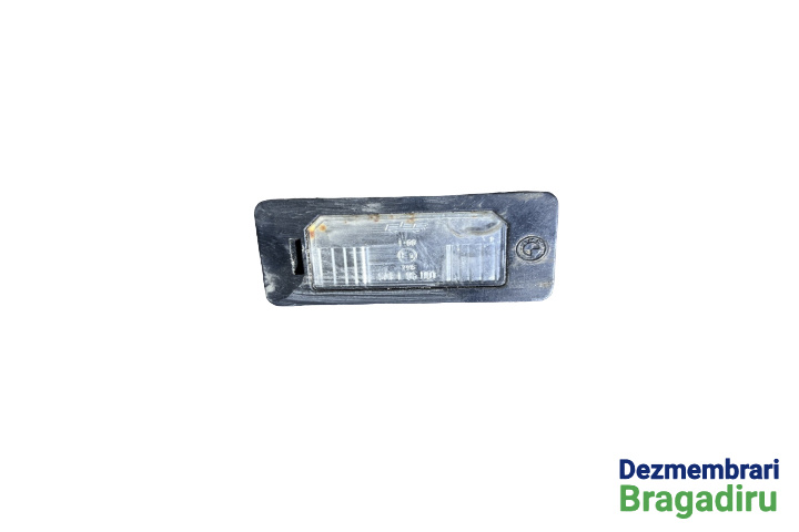 Lampa numar dreapta BMW Seria 5 E39 [1995 - 2000] Sedan 4-usi 523i MT (170 hp) SE 2.5