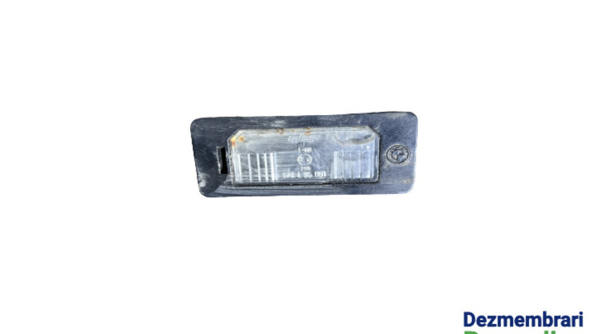 Lampa numar dreapta BMW Seria 5 E39 [1995 - 2000] Sedan 4-usi 523i MT (170 hp) SE 2.5