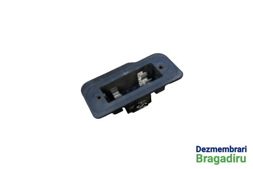 Lampa numar dreapta Mercedes-Benz E-Class W211/S211 [2002 - 2006] wagon 5-usi E 220 CDI MT (150 hp)