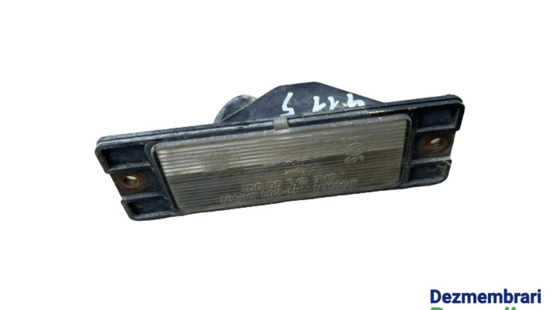 Lampa numar dreapta Mitsubishi Pajero 3 [1999 - 2003] SUV 5-usi 3.2 DI-D AT (165 hp) Cod motor 4M41