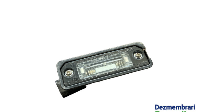 Lampa numar dreapta Volkswagen VW Golf 5 [2003 - 2009] Hatchback 5-usi 1.6 MT (102 hp)