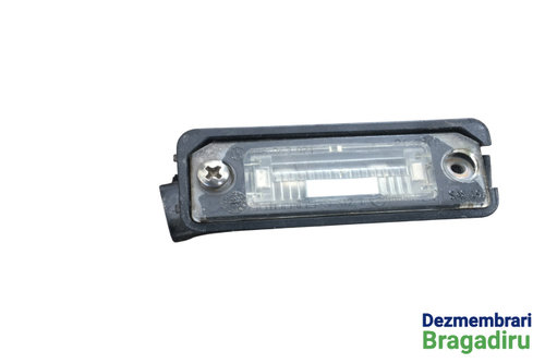 Lampa numar dreapta Volkswagen VW Golf 5 [2003 - 2009] Hatchback 3-usi 1.9 TDI 6DSG (105 hp) Cod mot...