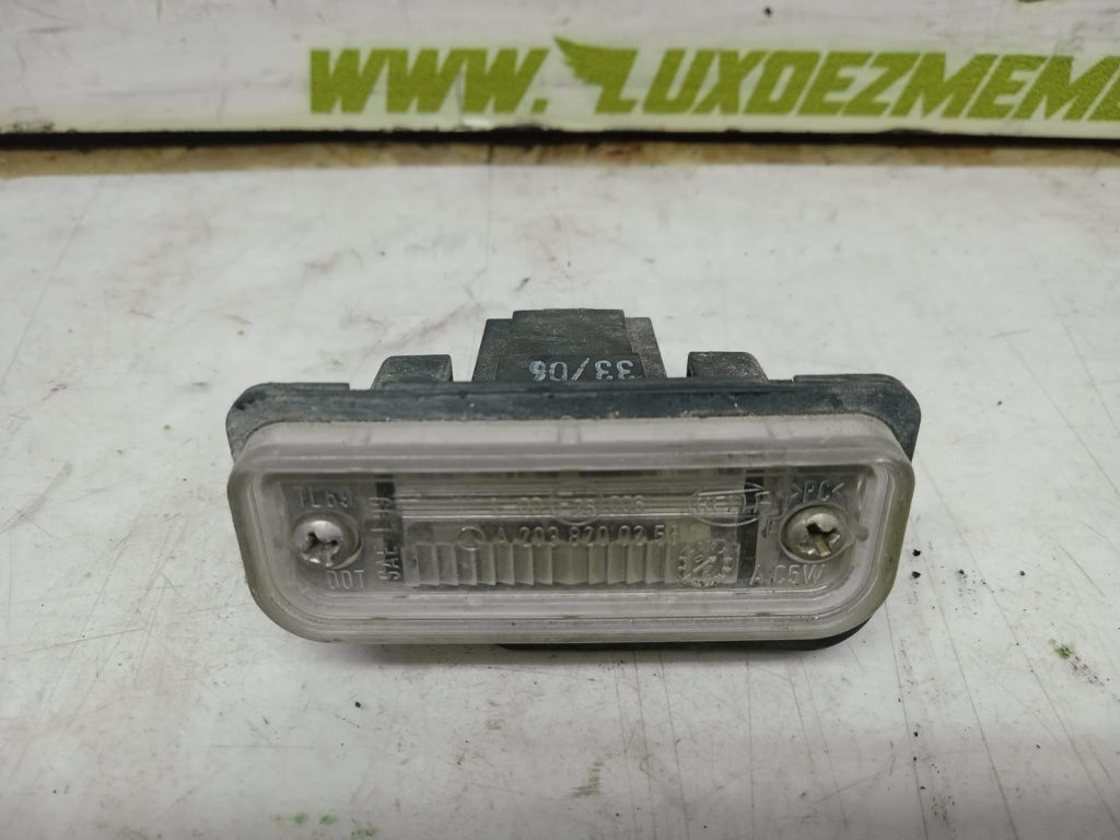 Lampa numar inmatriculare A2038200256 Mercedes-Benz C-Class W203 [2000 - 2004]