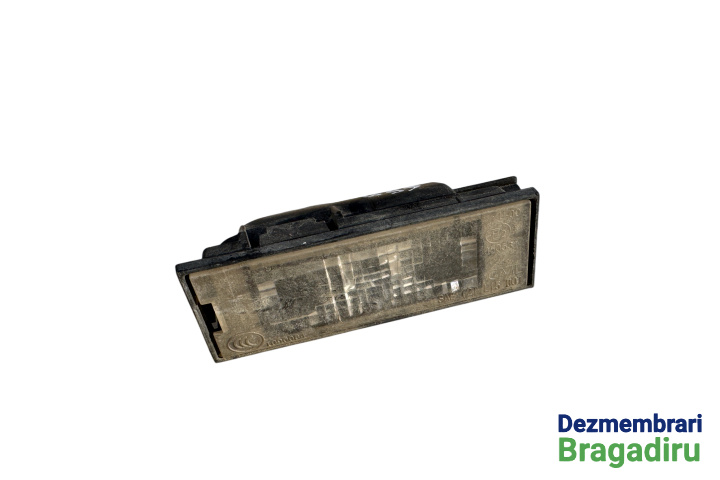 Lampa numar stanga Renault Megane 3 [2008 - 2014] wagon 5-usi 1.9 dCi MT (130 hp) EURO 5