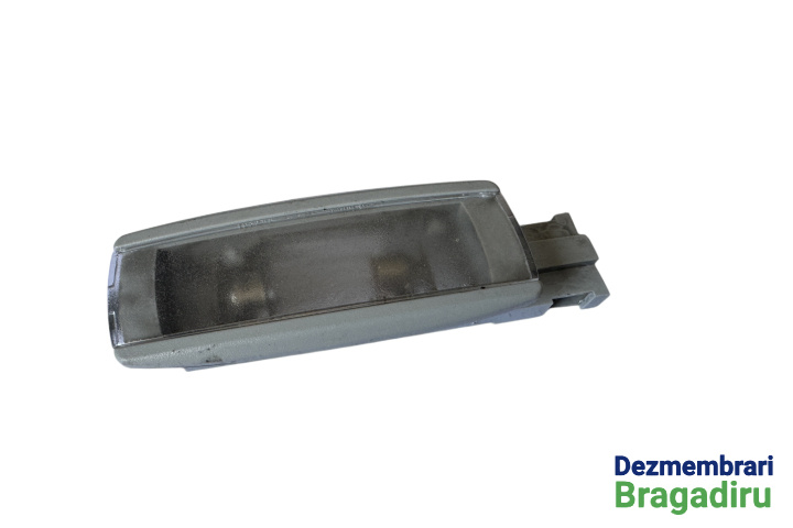 Lampa parasolar dreapta Cod: 1K0947109 Volkswagen VW Golf 6 [2008 - 2015] wagon 5-usi 1.6 TDI BlueMotion MT (105 hp) Cod motor: CAY, Cod cutie: LUB, Cod culoare: LA7W