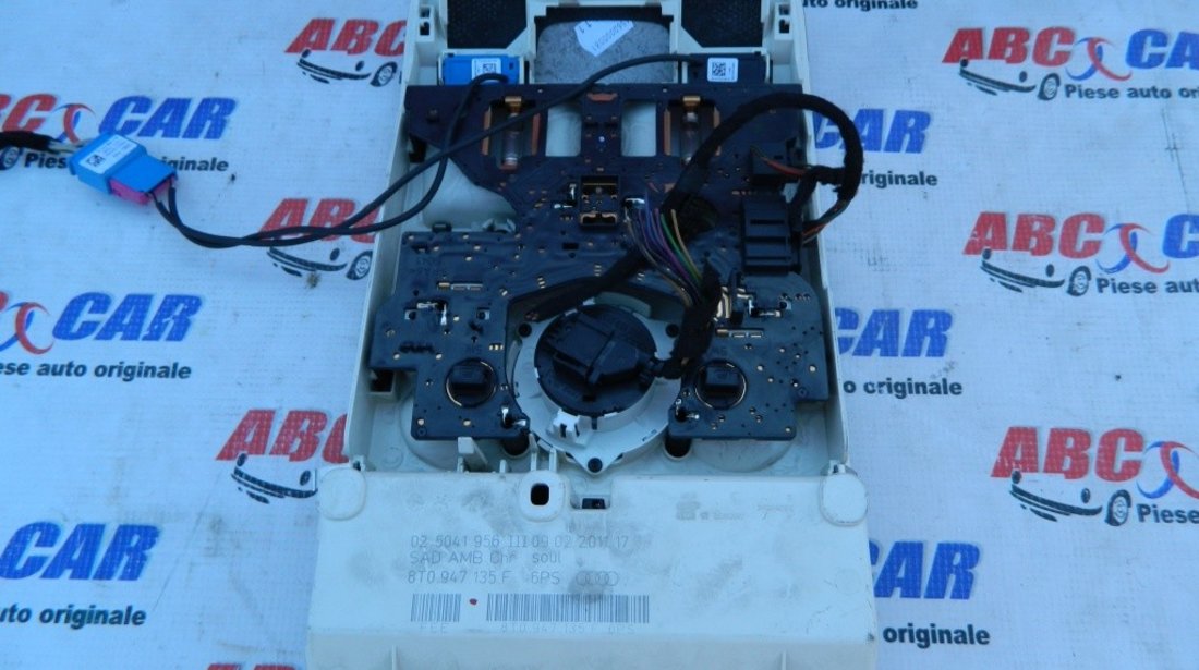 Lampa plafon Audi A4 B8 8K cod: 8T0947135F model 2012