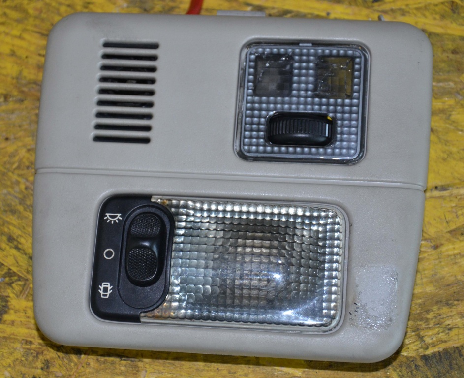 Lampa plafon fata Peugeot 406 2003 / 9624695177