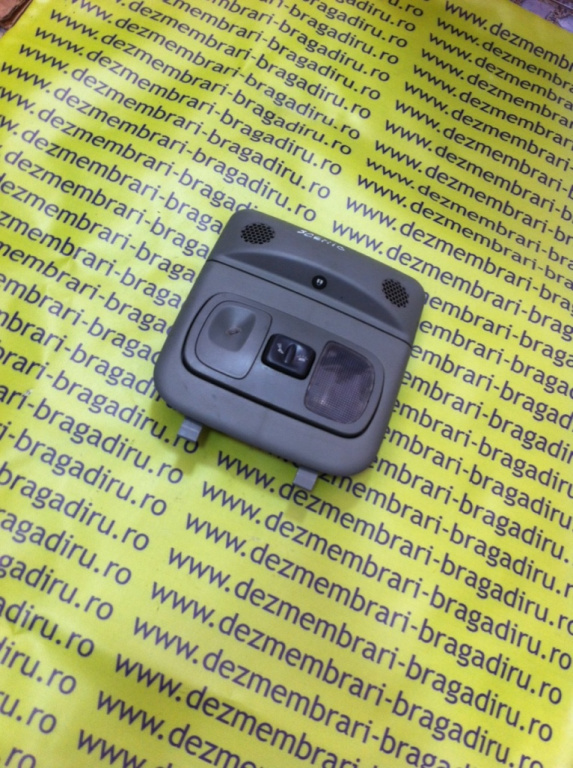 Lampa plafon fata Renault Scenic [facelift] [1999 - 2003] RX4 minivan 5-usi 2.0 16v MT 4WD (139 hp) I (JA0/1_) RX4