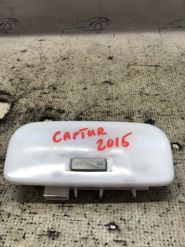 Lampa plafon mica Renault Captur 1.5 Motorina 2015